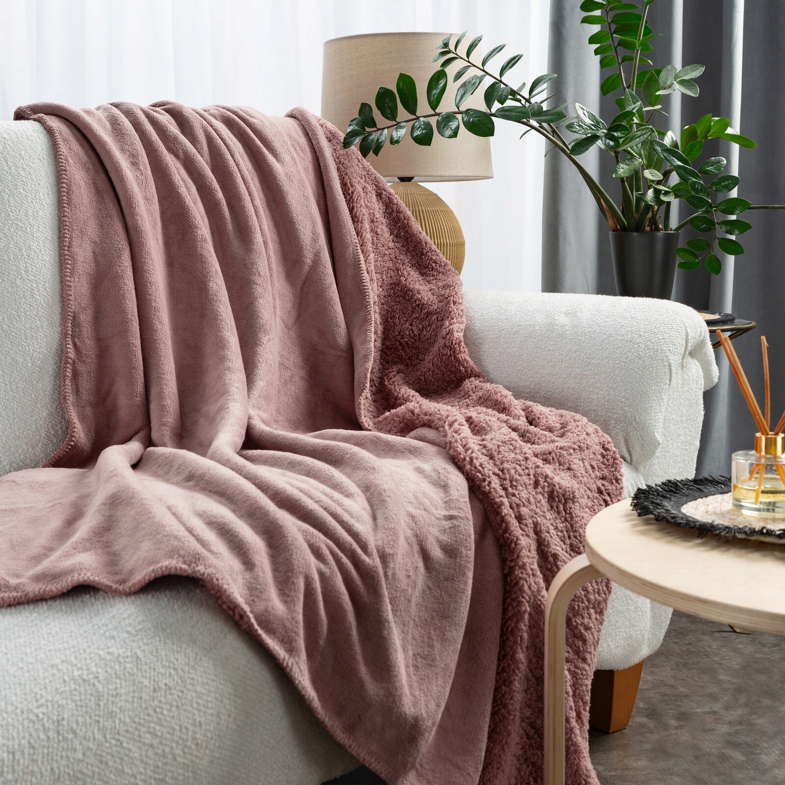 Mięciutki koc narzuta dwustronny 70 cm x 160 cm odcienie różowego - obrazek 13