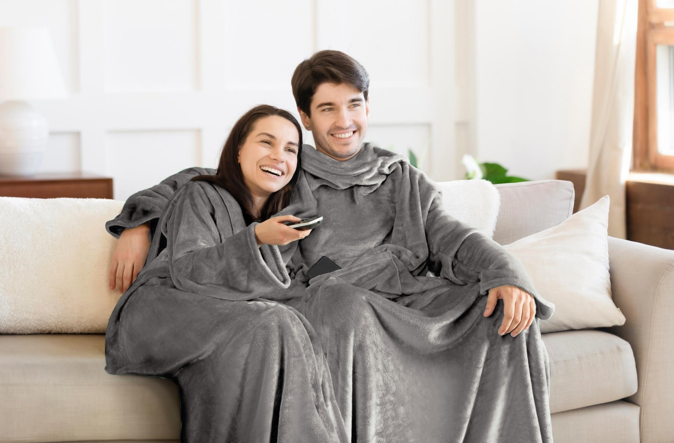 Mięciutki Koc Z Rękawami 150x180 stalowy Na Prezent - obrazek 8