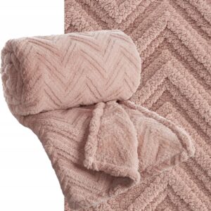 Koc narzuta 70x160 gruby mięciutki puszysty jodełka jasny puder