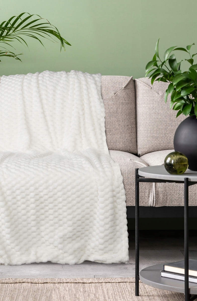 Koc narzuta 200 cm x 220 cm bardzo miękki w dotyku z efektem 3d - obrazek 11