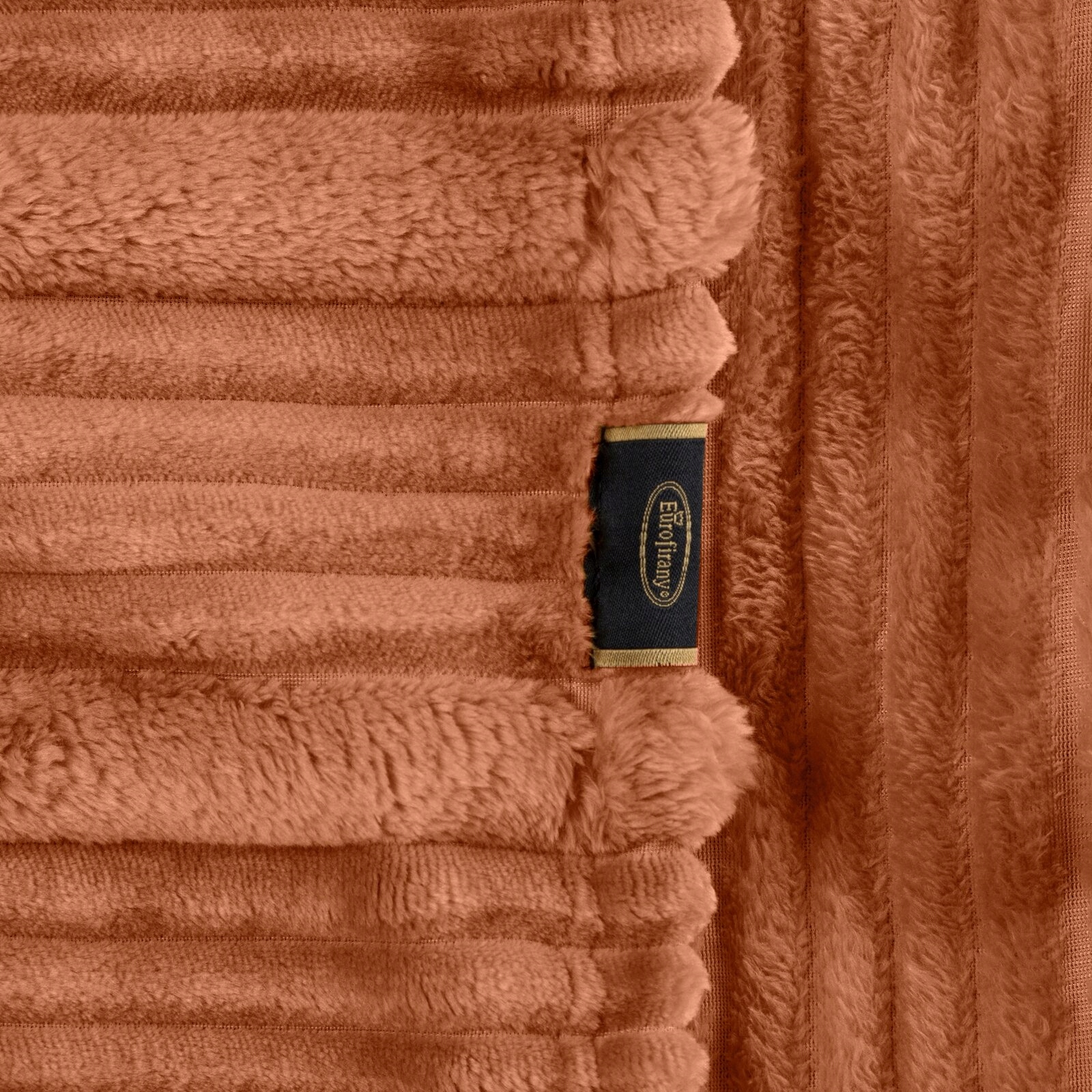 Koc narzuta mięciutki gruby 150 cm x 200 cm - obrazek 13