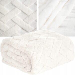 Koc narzuta 150x200 kremowy gruby mięciutki puszysty