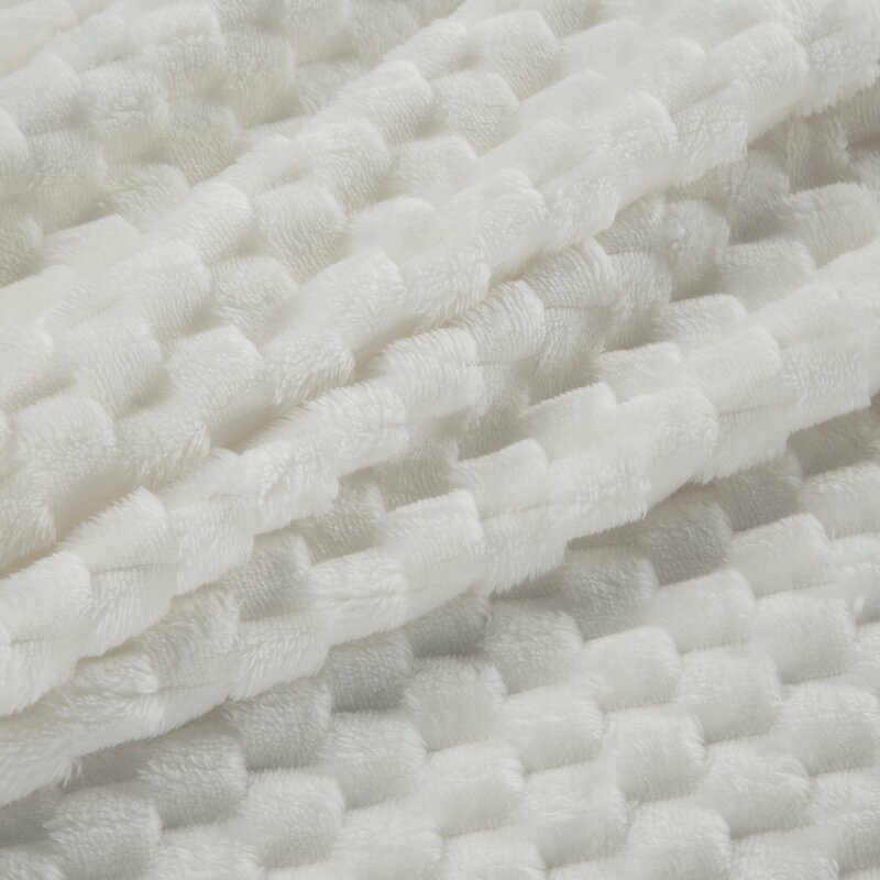 Koc narzuta 70 cm x 160 cm bardzo miękki w dotyku z efektem 3d - obrazek 12