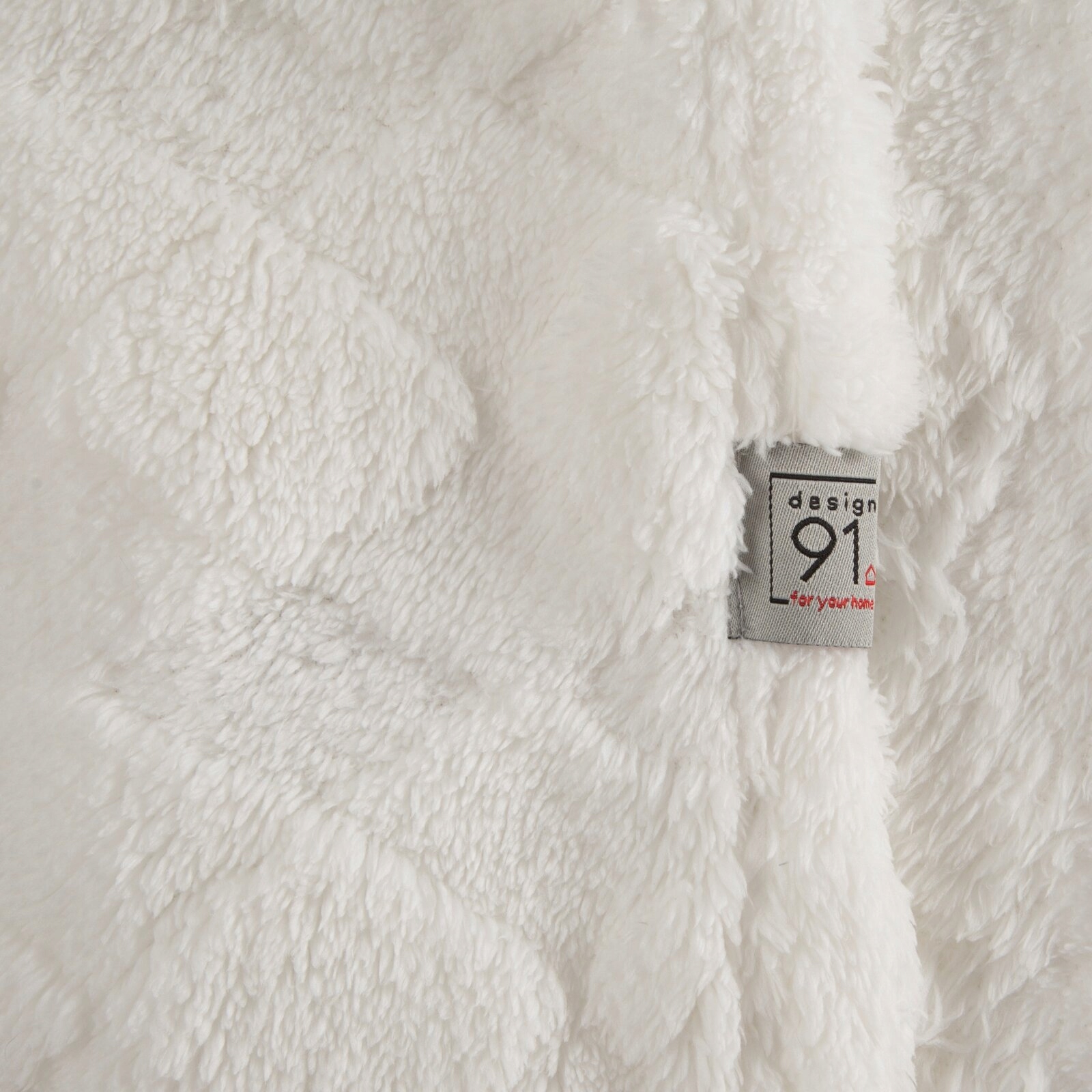 Koc narzuta 170x210 gruby mięciutki puszysty kremowy - obrazek 9