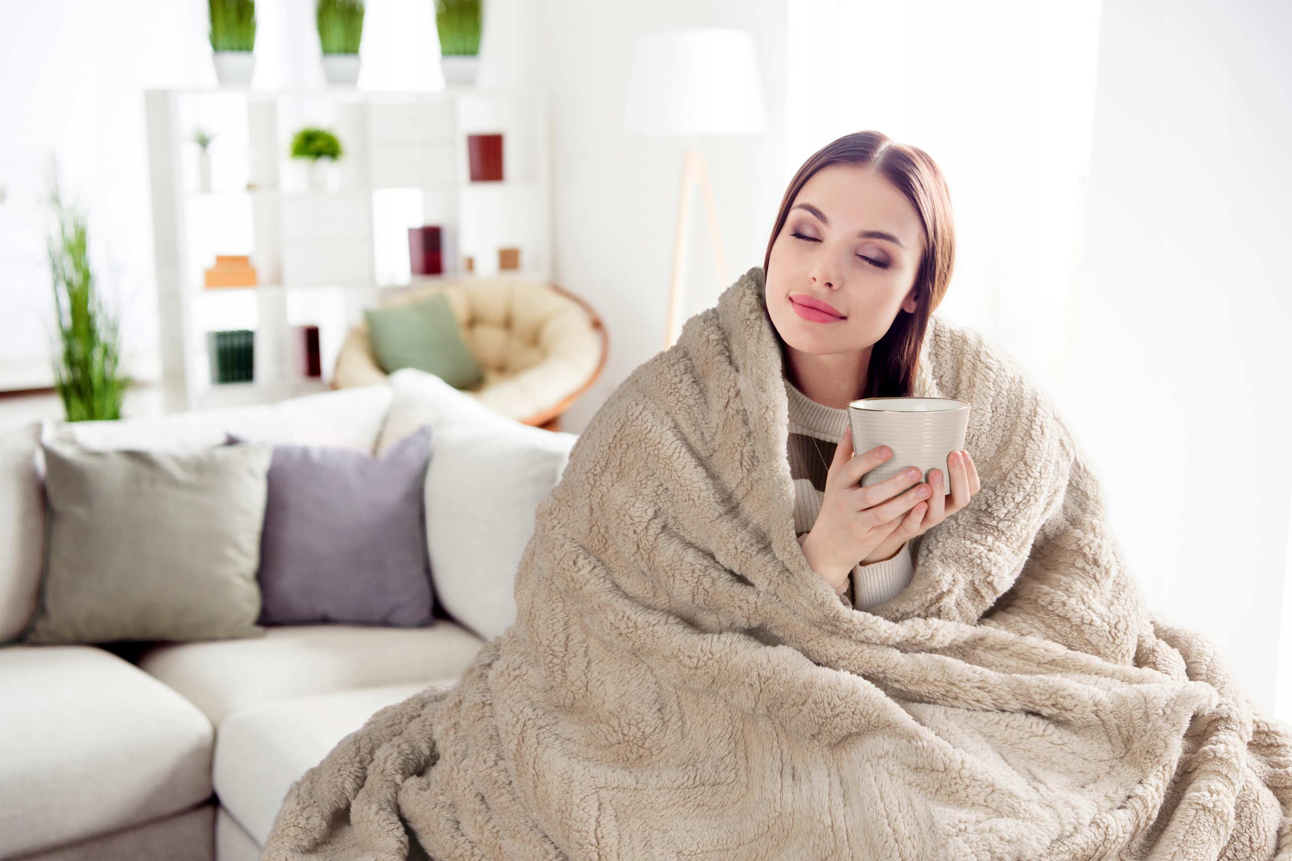 Koc narzuta 150x200 gruby mięciutki puszysty jodełka ciemny beżowy - obrazek 9