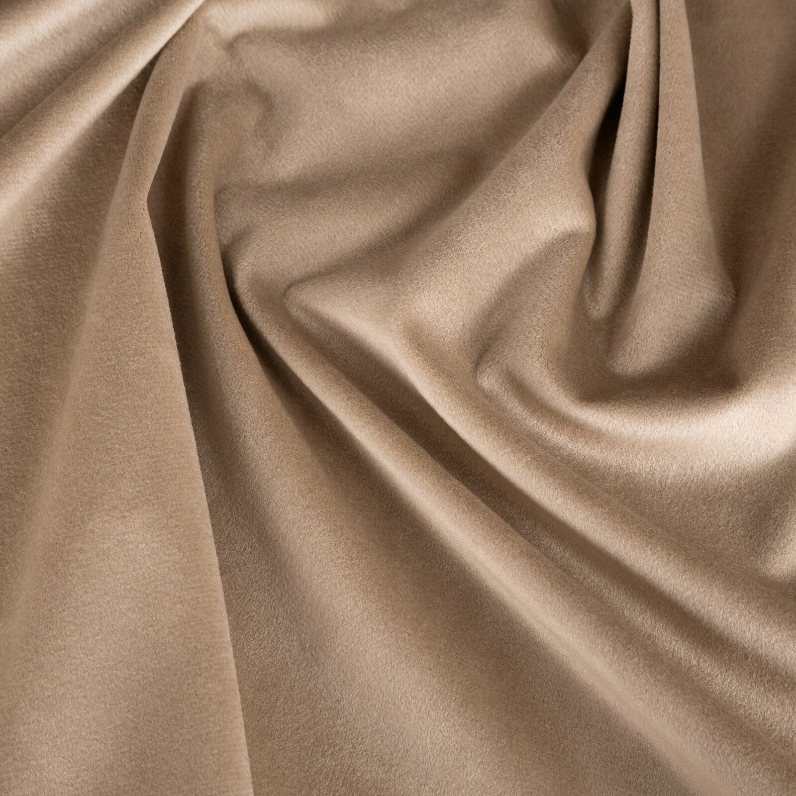 Mięciutka zasłona welwetowa kółka 140x250 ciemny beż - obrazek 11