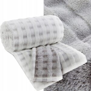 Koc narzuta 70x160 gruby mięciutki puszysty beżowy