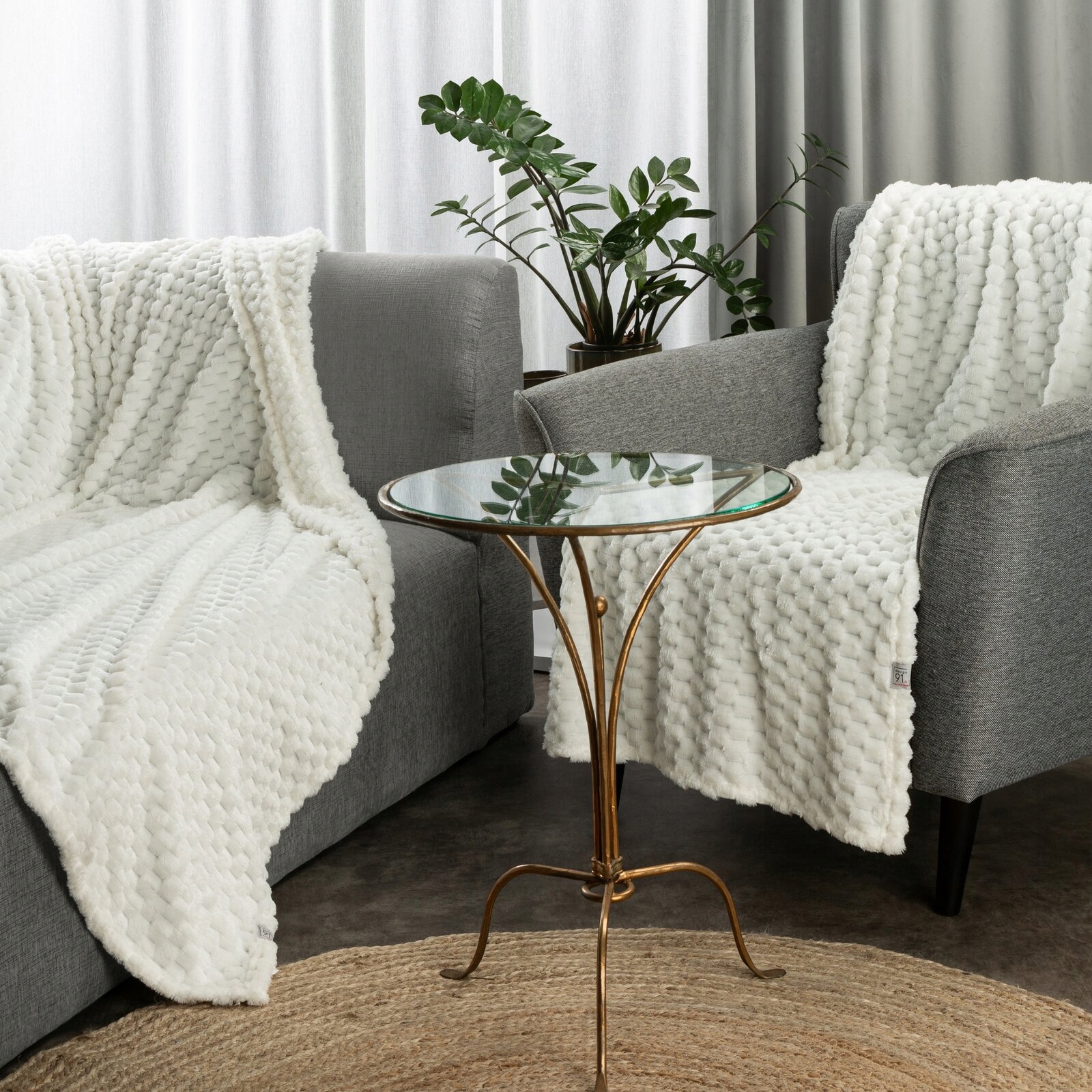 Koc narzuta 170 cm x 210 cm bardzo miękki w dotyku z efektem 3d - obrazek 9