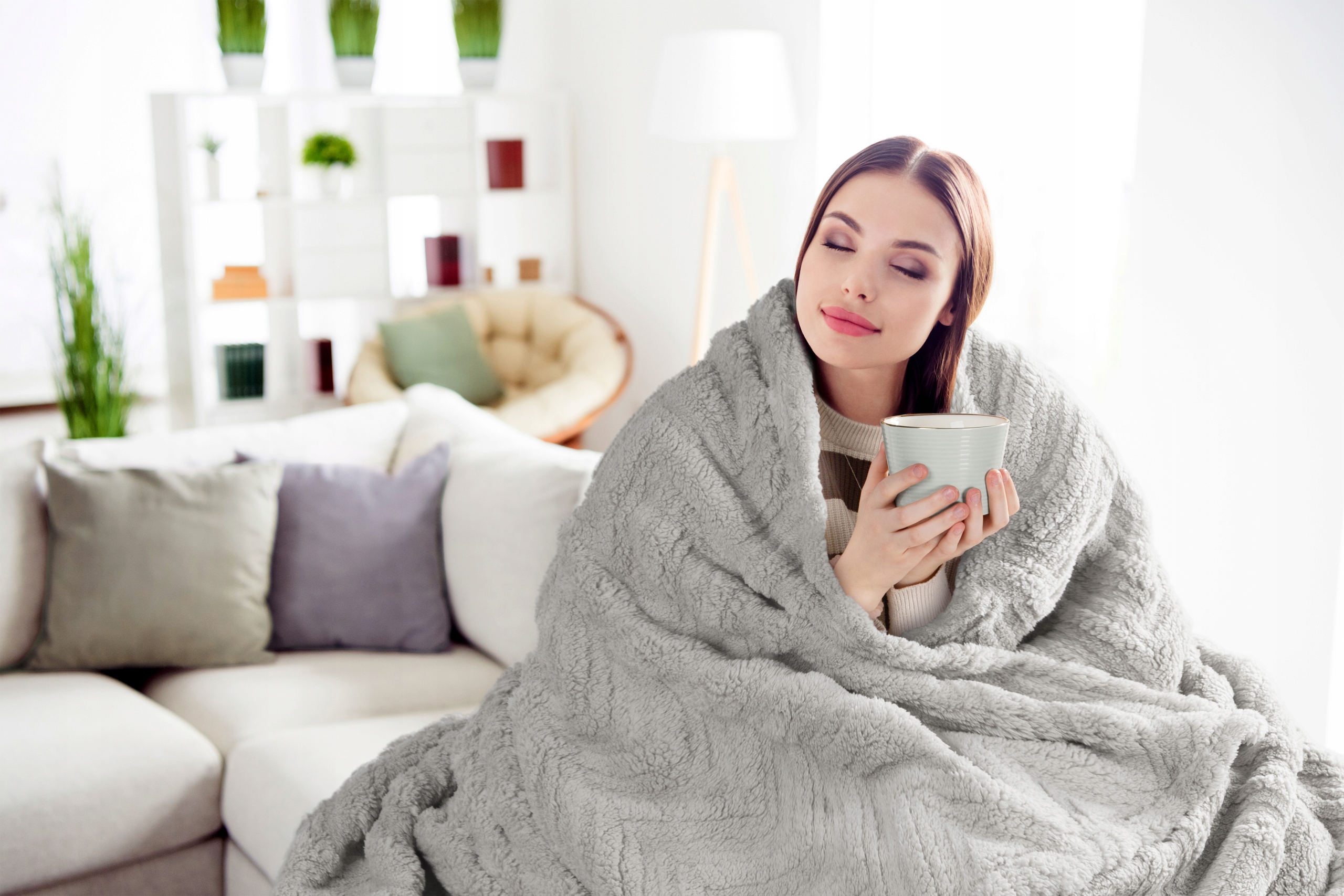 Koc narzuta 150x200 gruby mięciutki puszysty jodełka srebrny - obrazek 2