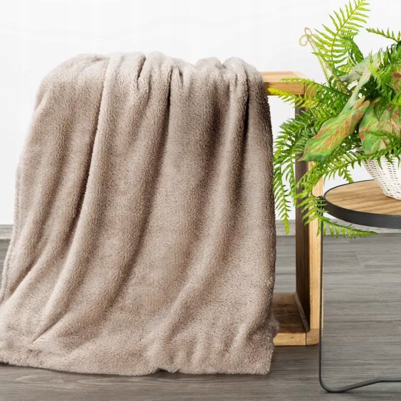 Koc Eurofirany poliester 150 cm x 200 cm beżowy - obrazek 8