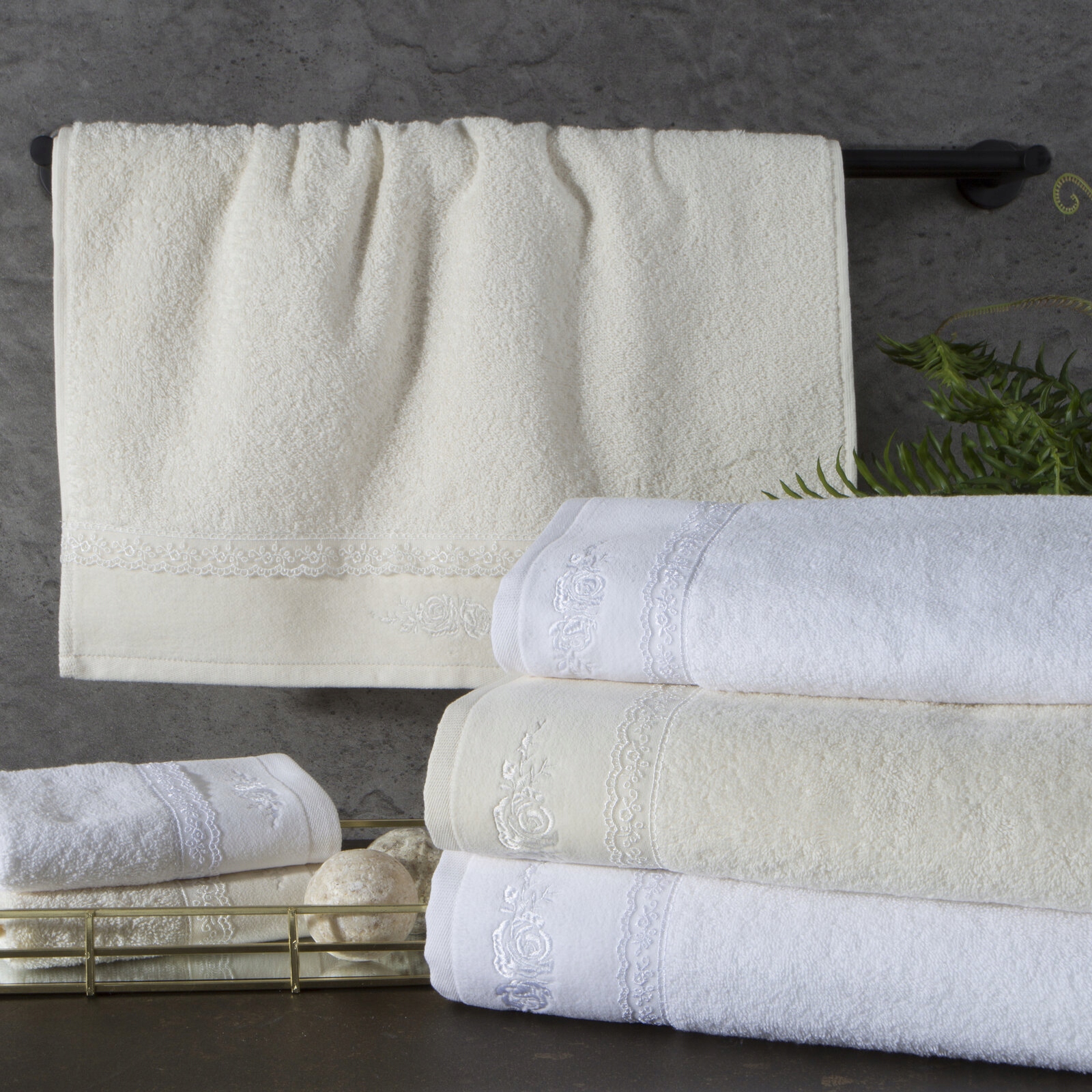 Piękny mięciutki ręcznik kąpielowy bawełna 70x140 beżowy prezent - obrazek 15