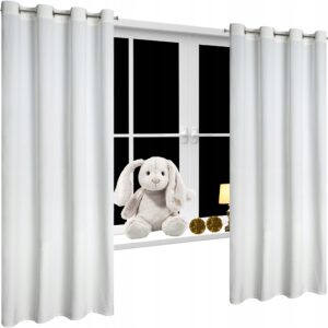 Mięciutka zasłona welwetowa 250 kółka Biała