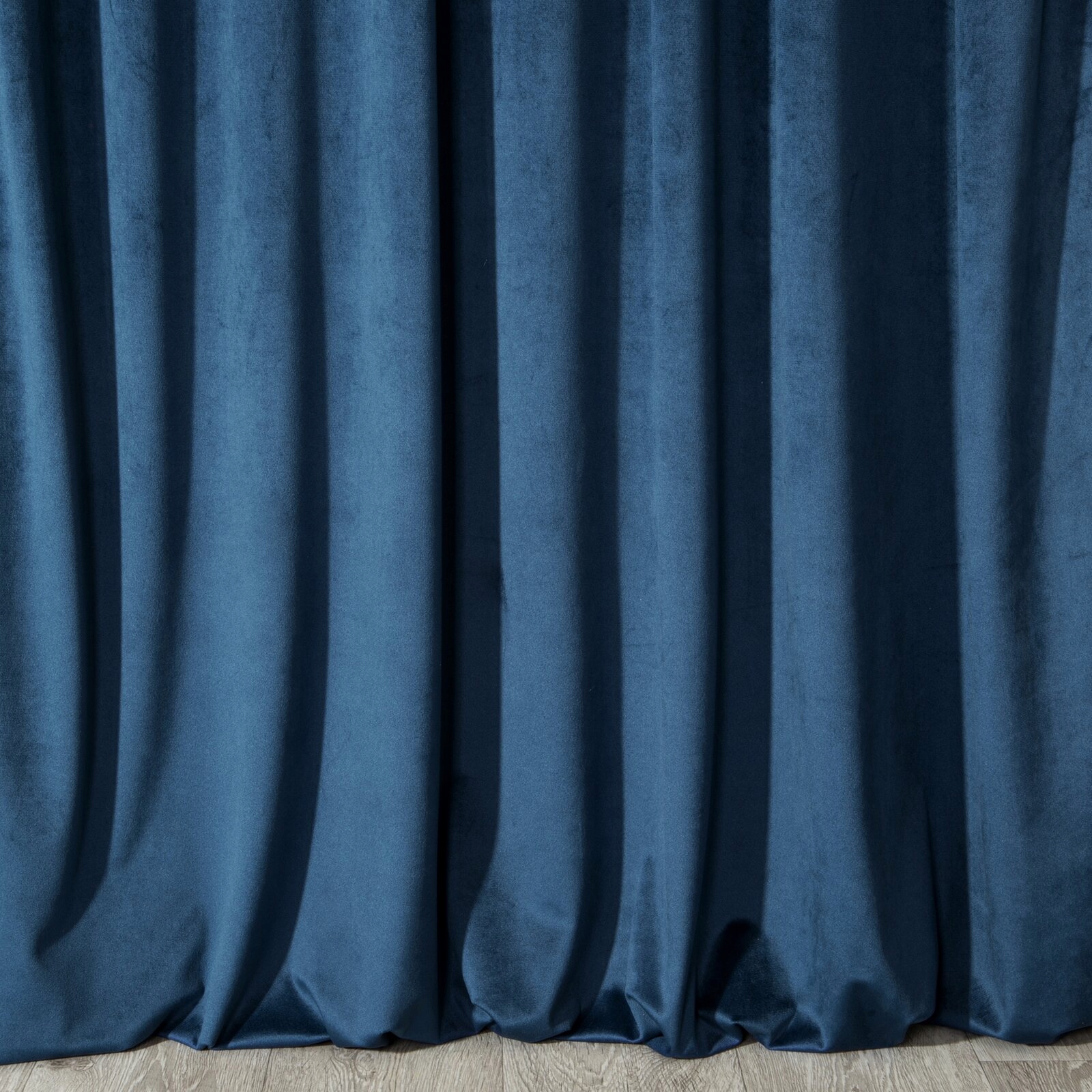 Mięciutka zasłona welwetowa kółka 140x250 granat - obrazek 14