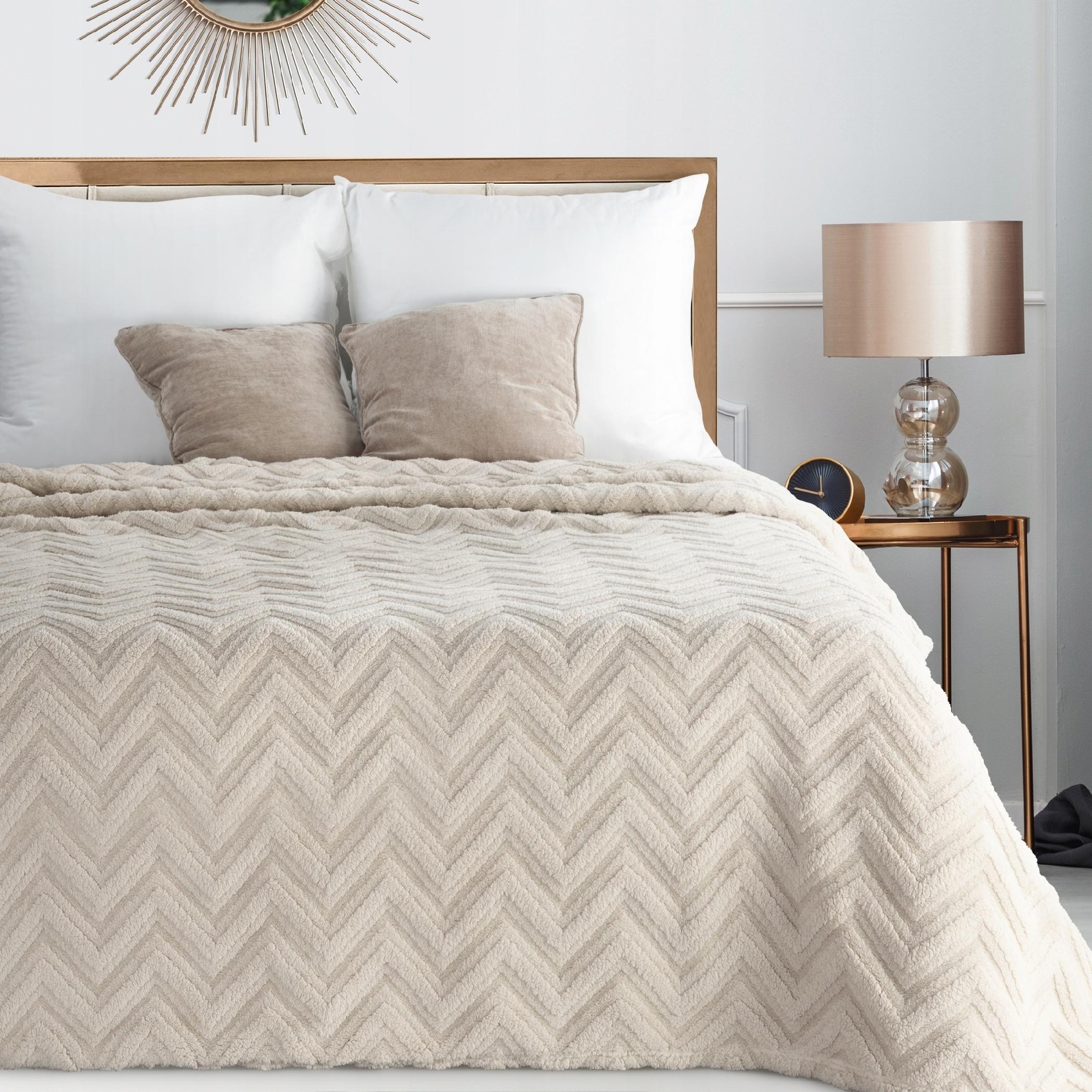 Koc narzuta 200x220 gruby mięciutki puszysty jodełka beżowy - obrazek 10