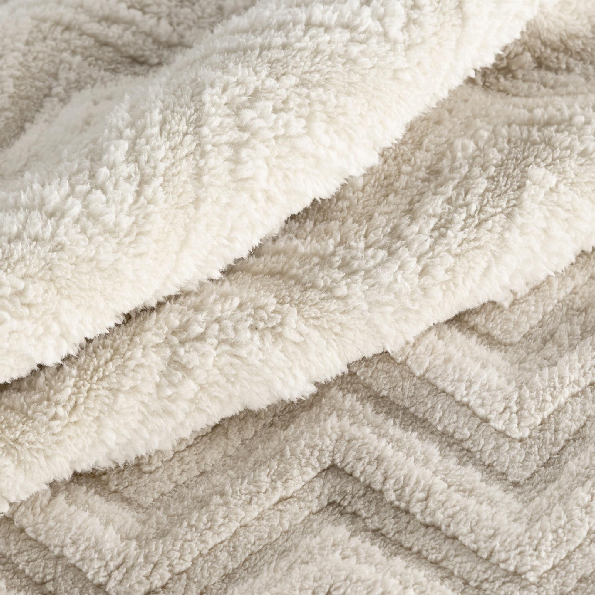 Koc narzuta 150x200 gruby mięciutki puszysty jodełka beżowy - obrazek 14