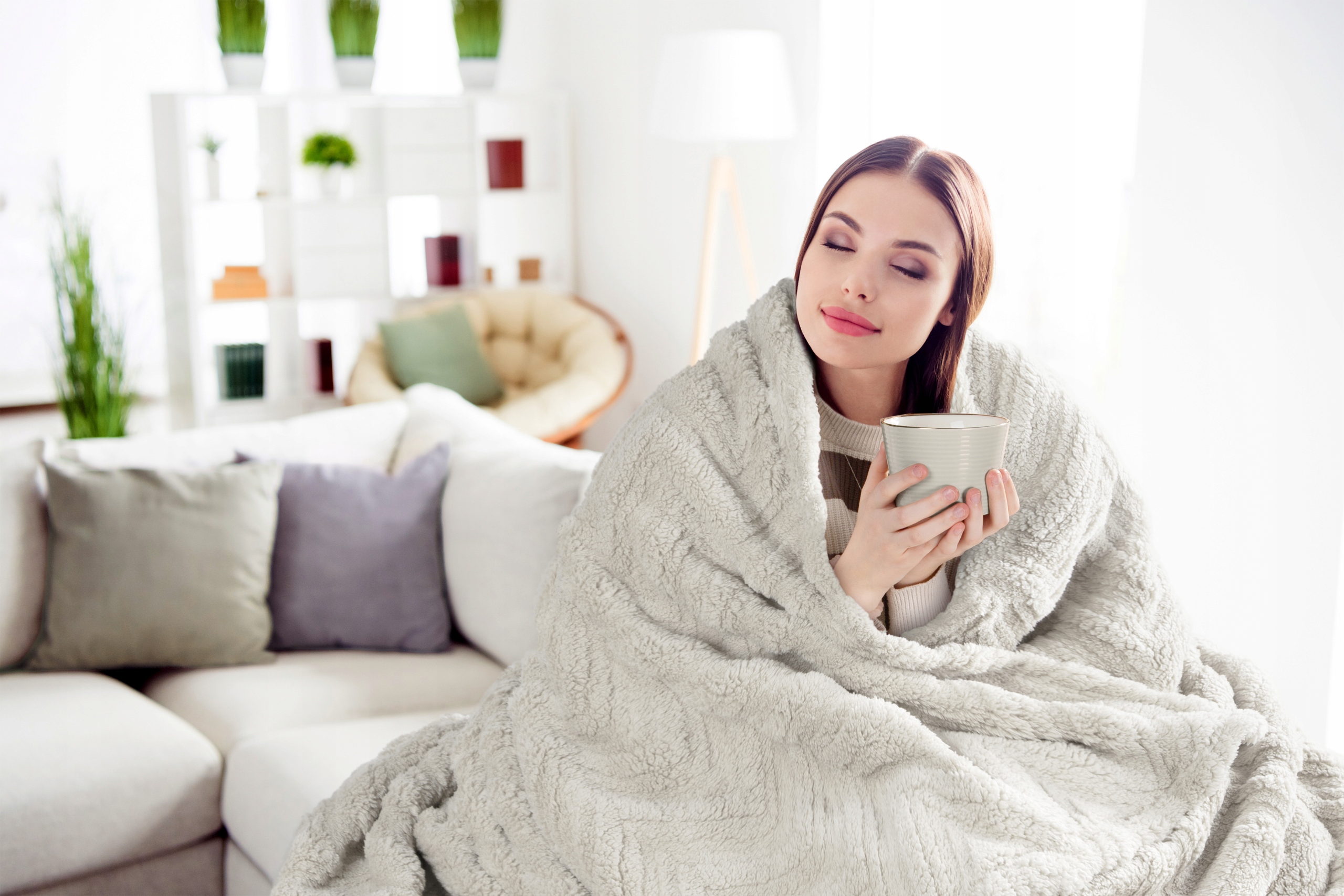 Koc narzuta 150x200 gruby mięciutki puszysty jodełka kremowy - obrazek 3