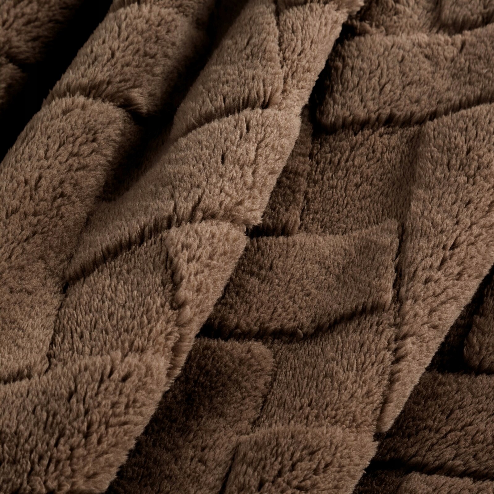 Koc narzuta 150x200 c.brąz gruby mięciutki puszysty - obrazek 10