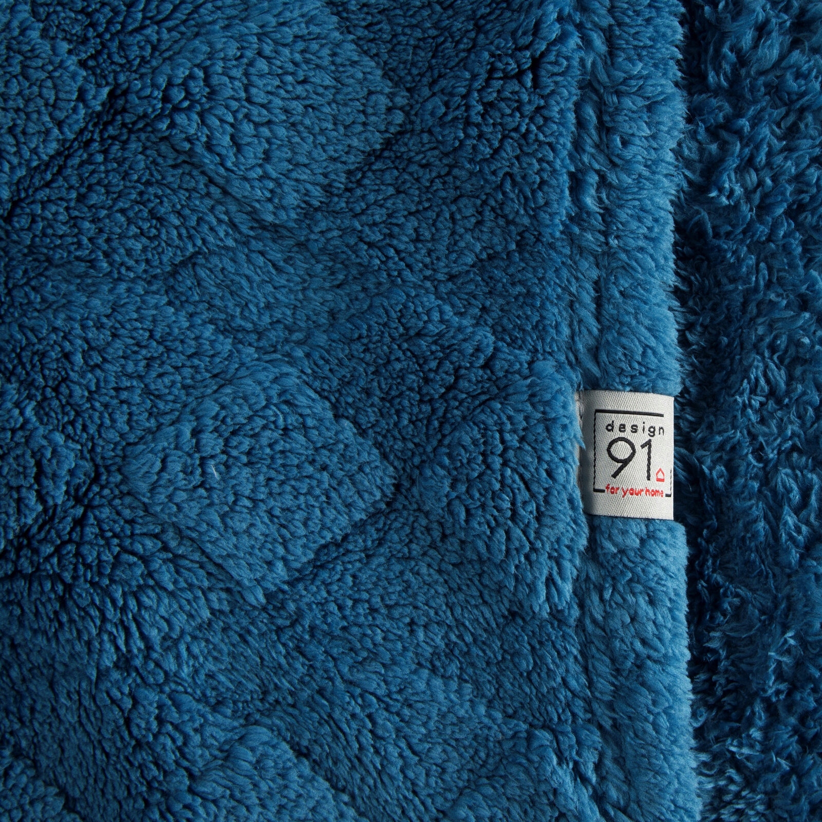 Koc narzuta 70x160 gruby mięciutki puszysty granatowy - obrazek 4