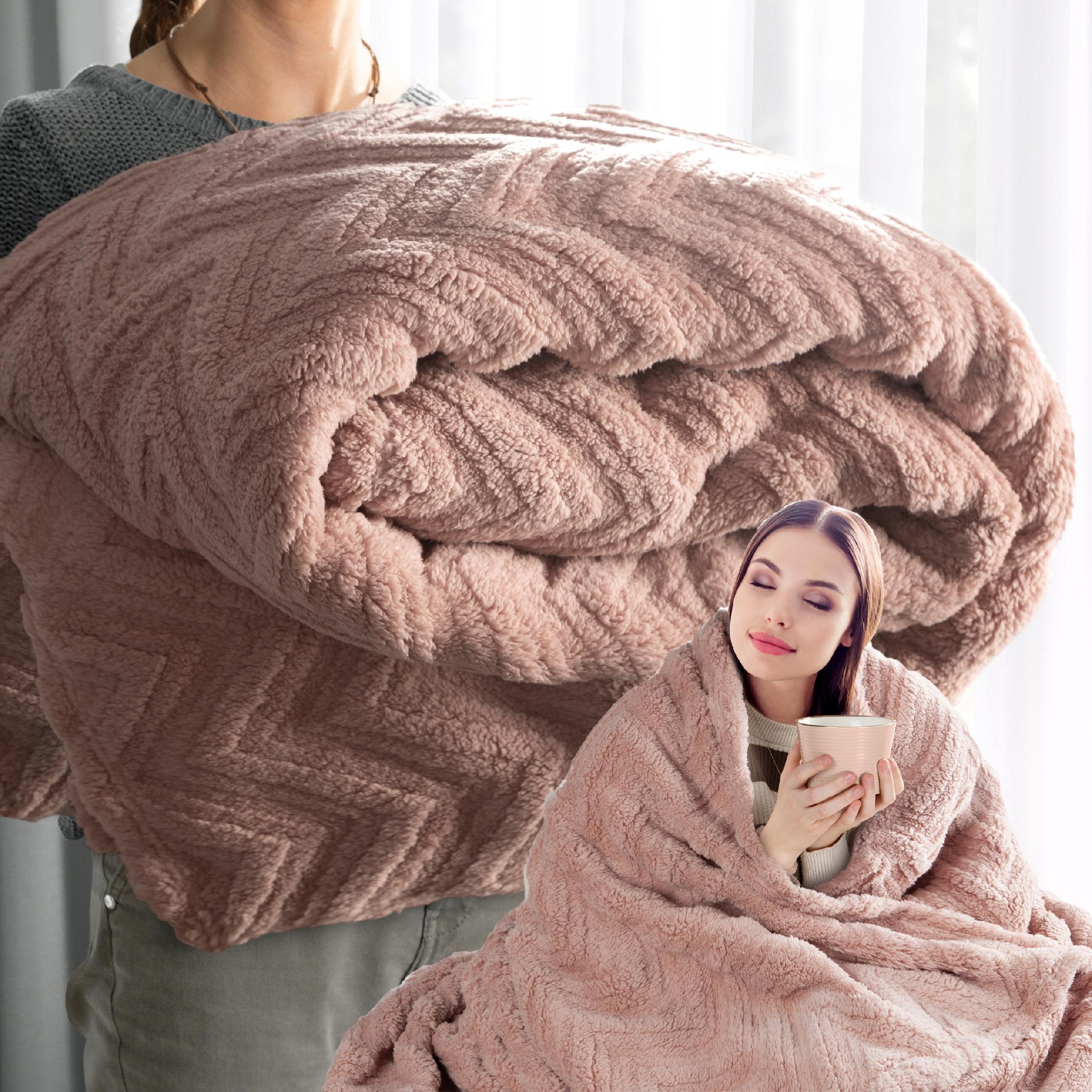 Koc narzuta 150x200 gruby mięciutki puszysty jodełka jasny puder - obrazek 7