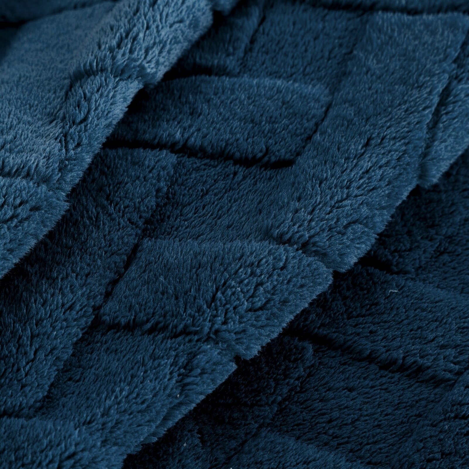 Koc narzuta 200x220 granatowy gruby mięciutki puszysty - obrazek 10