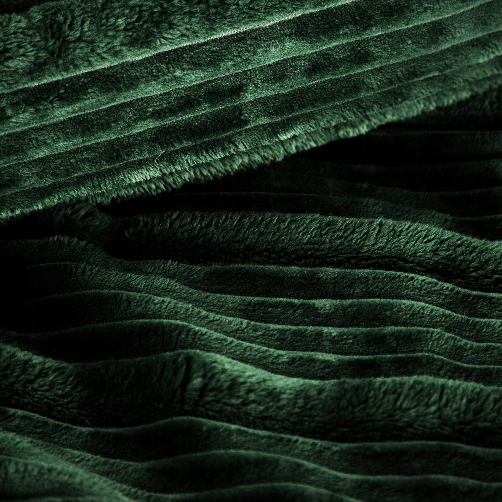 Koc narzuta gruby mięciutki 150 cm x 200 cm c.zielony - obrazek 10