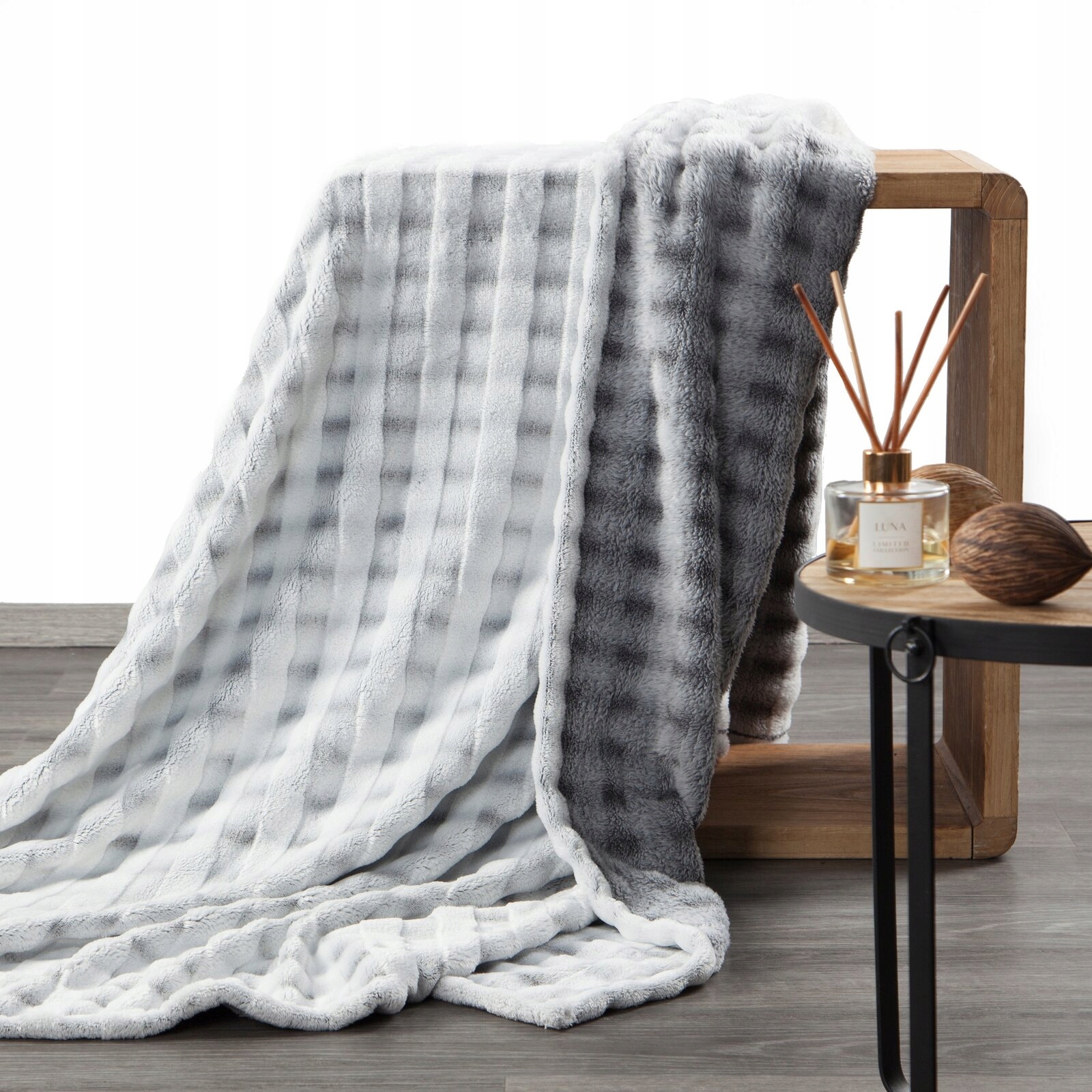 Koc narzuta 70x160 gruby mięciutki puszysty stalowy - obrazek 12